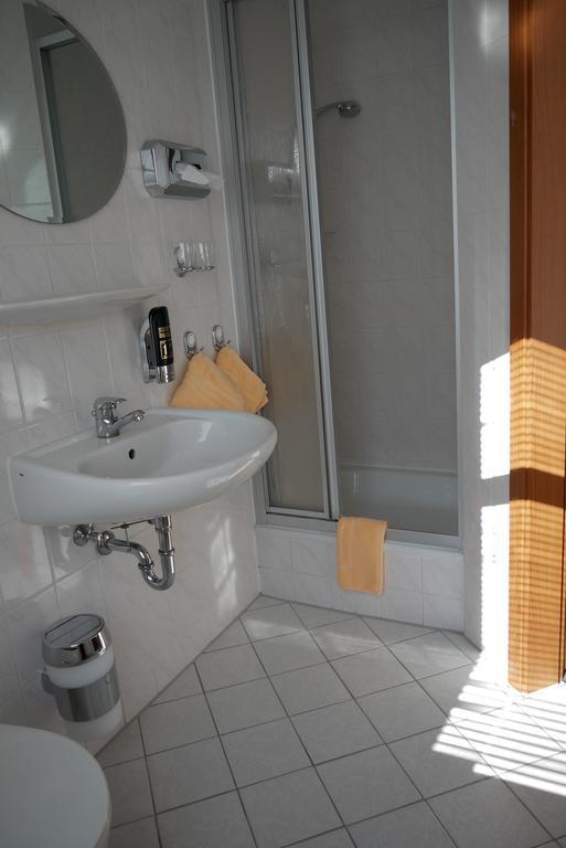 Hotel Garni Brauhof Niederwiesa Luaran gambar